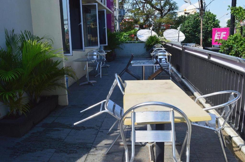 Nutana Hotel Mataram Exteriér fotografie